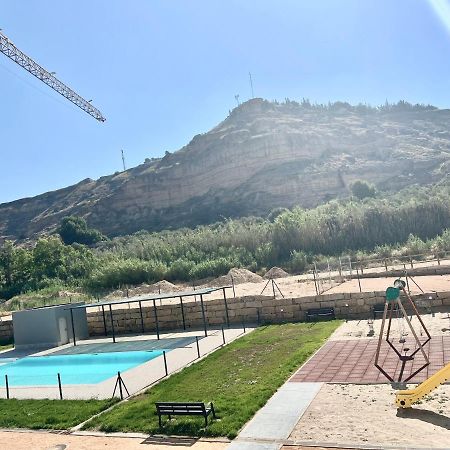 Precioso Piso Monzon Terraza, Parking,Piscina,Zona De Juegos 蒙松 外观 照片